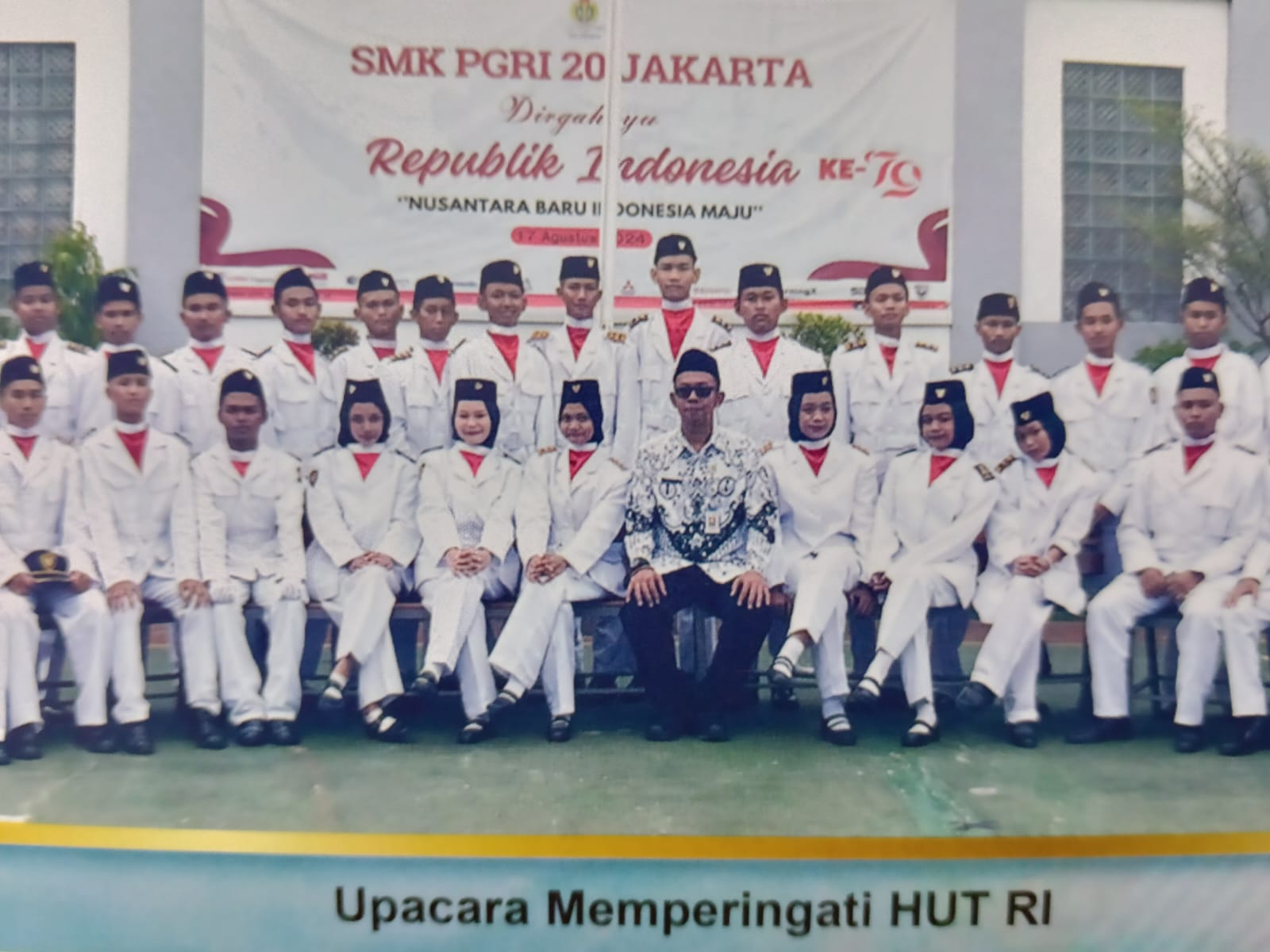 HUT RI