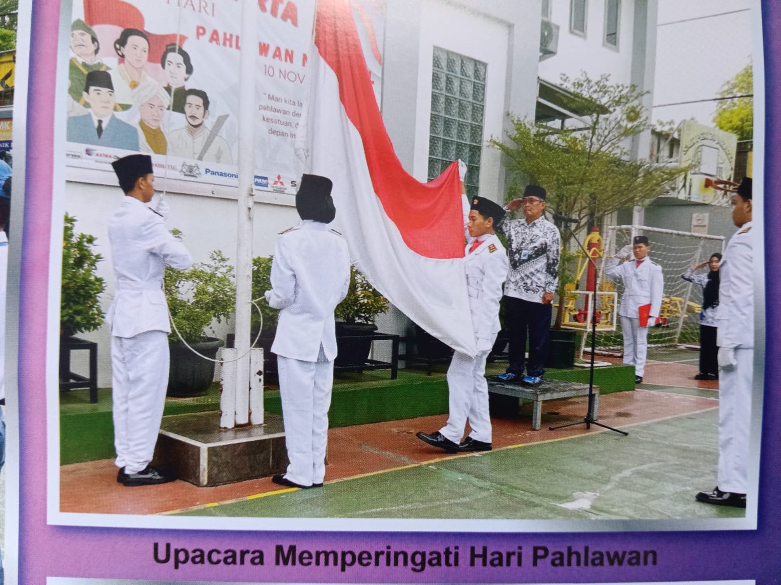 upacara hari pahlawan